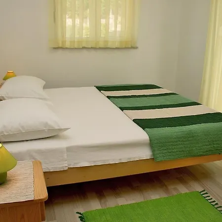 In Bilo With Sea View, Balcony, Air Conditioning, Wifi Apartment *